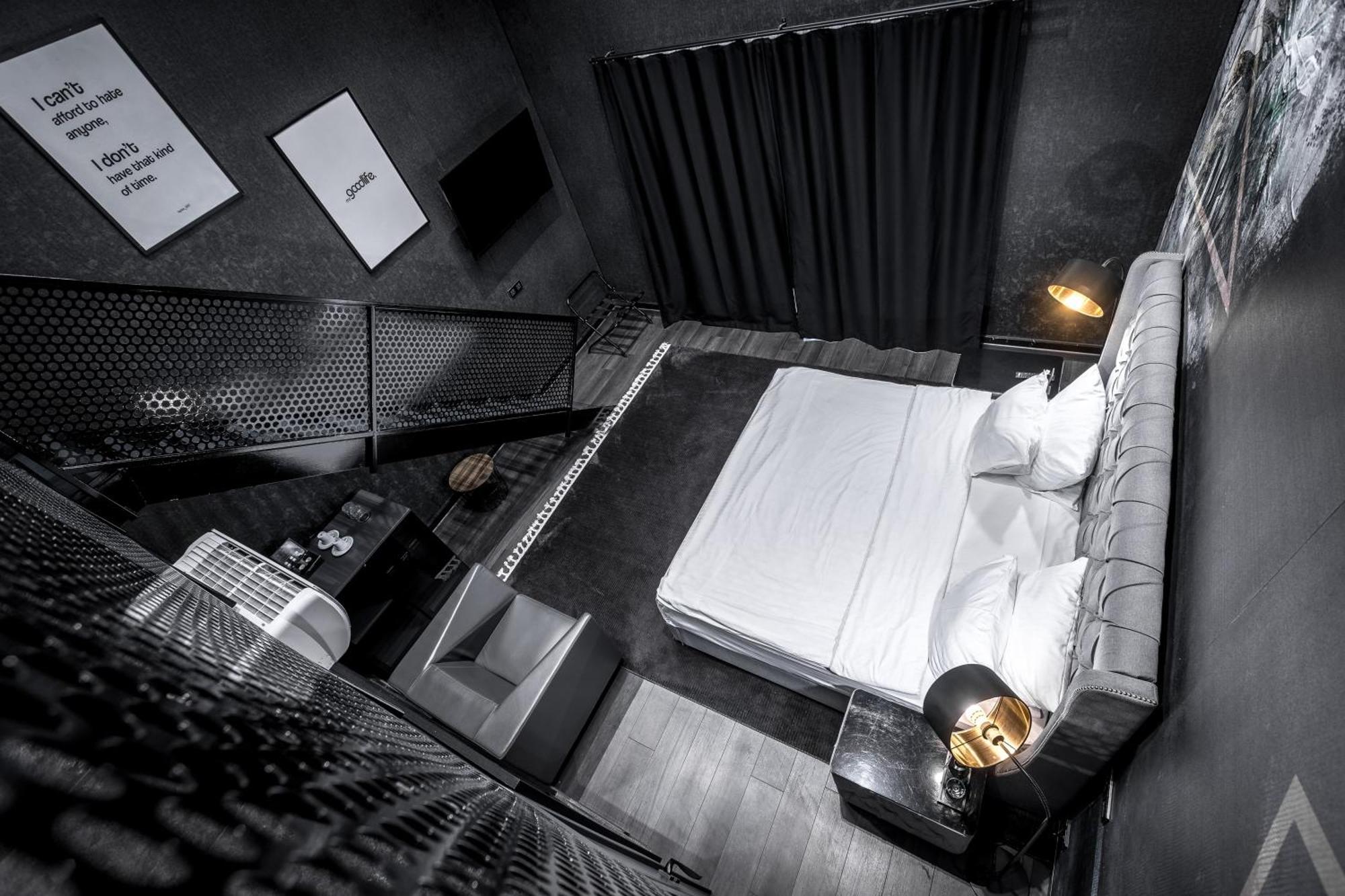 Black Hotels Koeln Екстериор снимка